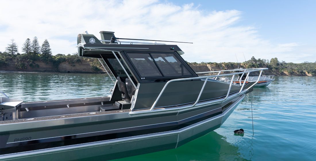 RH 690 | Senator Boats